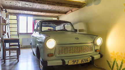 Trabbi Zimmer (21.6 MB)