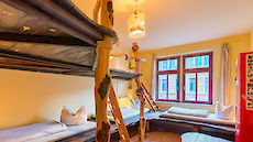 Bastis five bed room